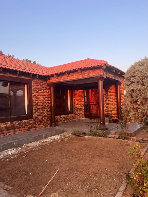 3 Bedroom Property for Sale in Mmabatho Unit 15 North West